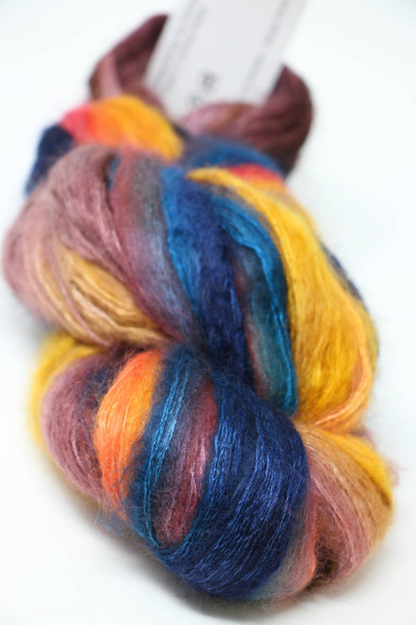 Artyarns - Inspiration Club - January 2025 - Cloud Cover Shawl Kit