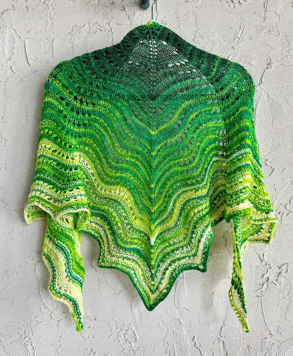 Artyarns - Inspiration Club - September 2023 - Peak Season Shawl Kit