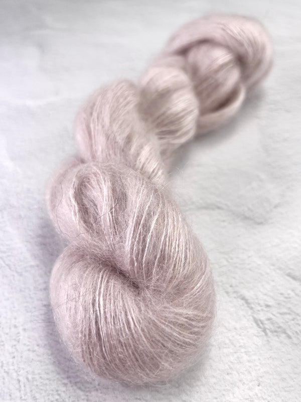 Artyarns | Silk Mohair Lace (Handpainted Solid)
