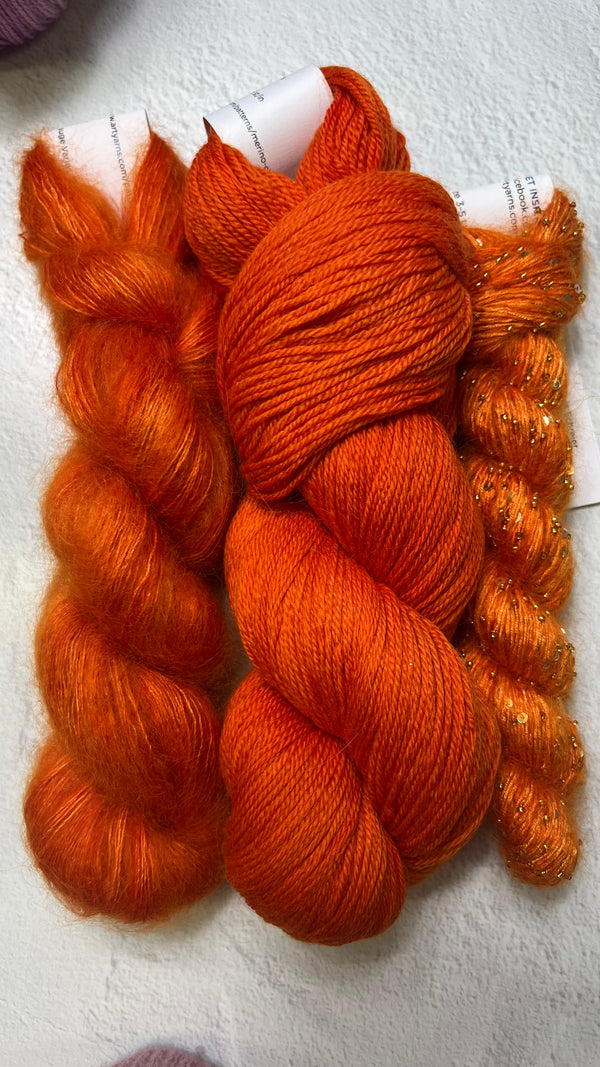 Artyarns - Pope Vergara - Moulin Rouge Sweater Kit - GLOW (275)