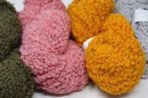 URTH YARNS - LANALPACABoucle - Bulky