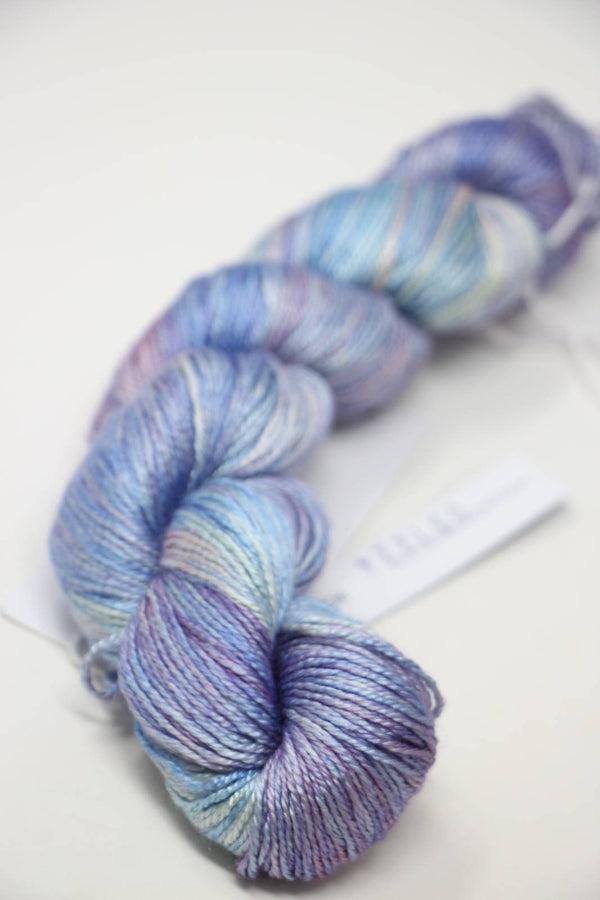 Mora Silk Fingering