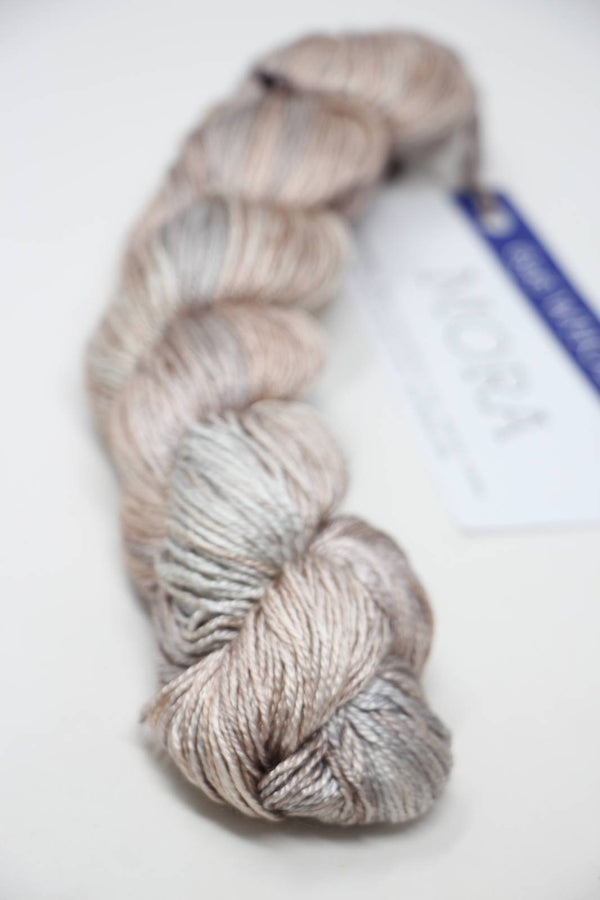 Mora Silk Fingering