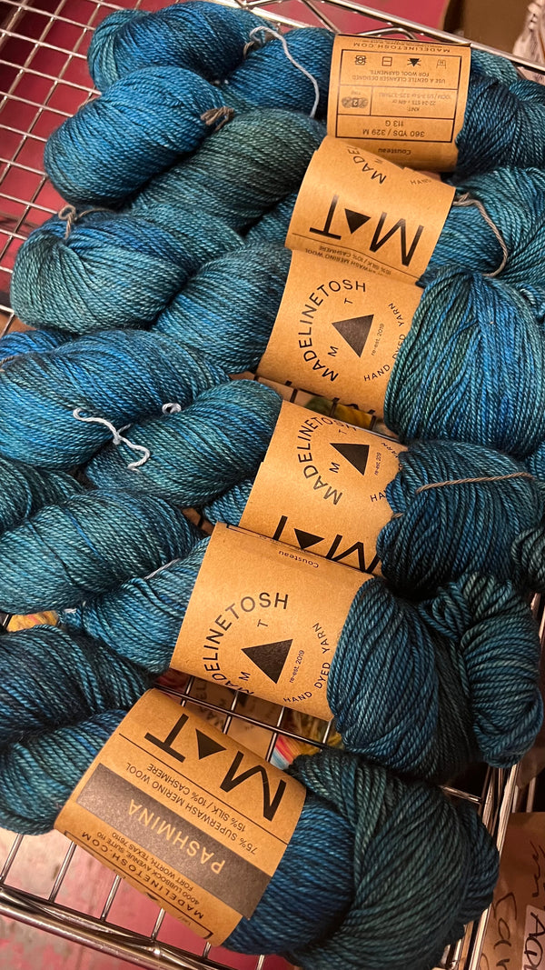 Artyarns | Inspiration Club January 2024 | Moraine Lake Shawl Kit