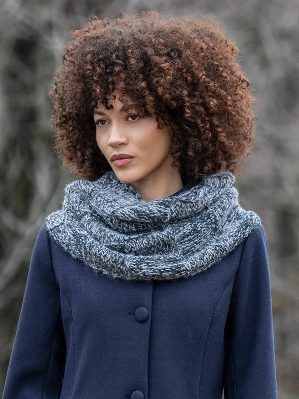 Blue Sky | Knit kits | Woolstok | Prairie Alpaca | Calypso Cowl
