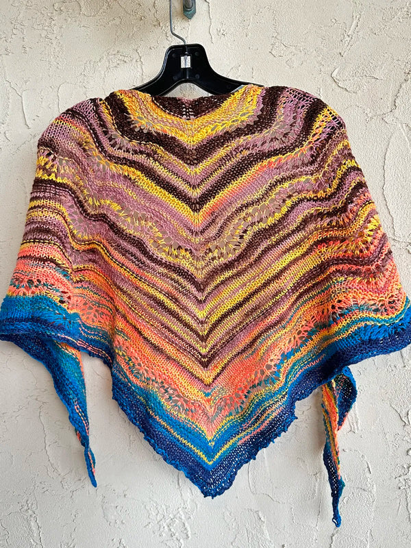 Artyarns - Inspiration Club - January 2025 - Cloud Cover Shawl Kit