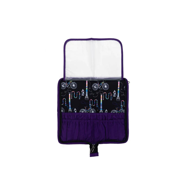 Della Q + Chicken Boots | DPN/Crochet Hook Case (DQ2023)