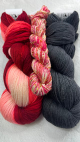 Artyarns | Inspiration Club September 2025 | Ixora Blossoms Shawl Kit