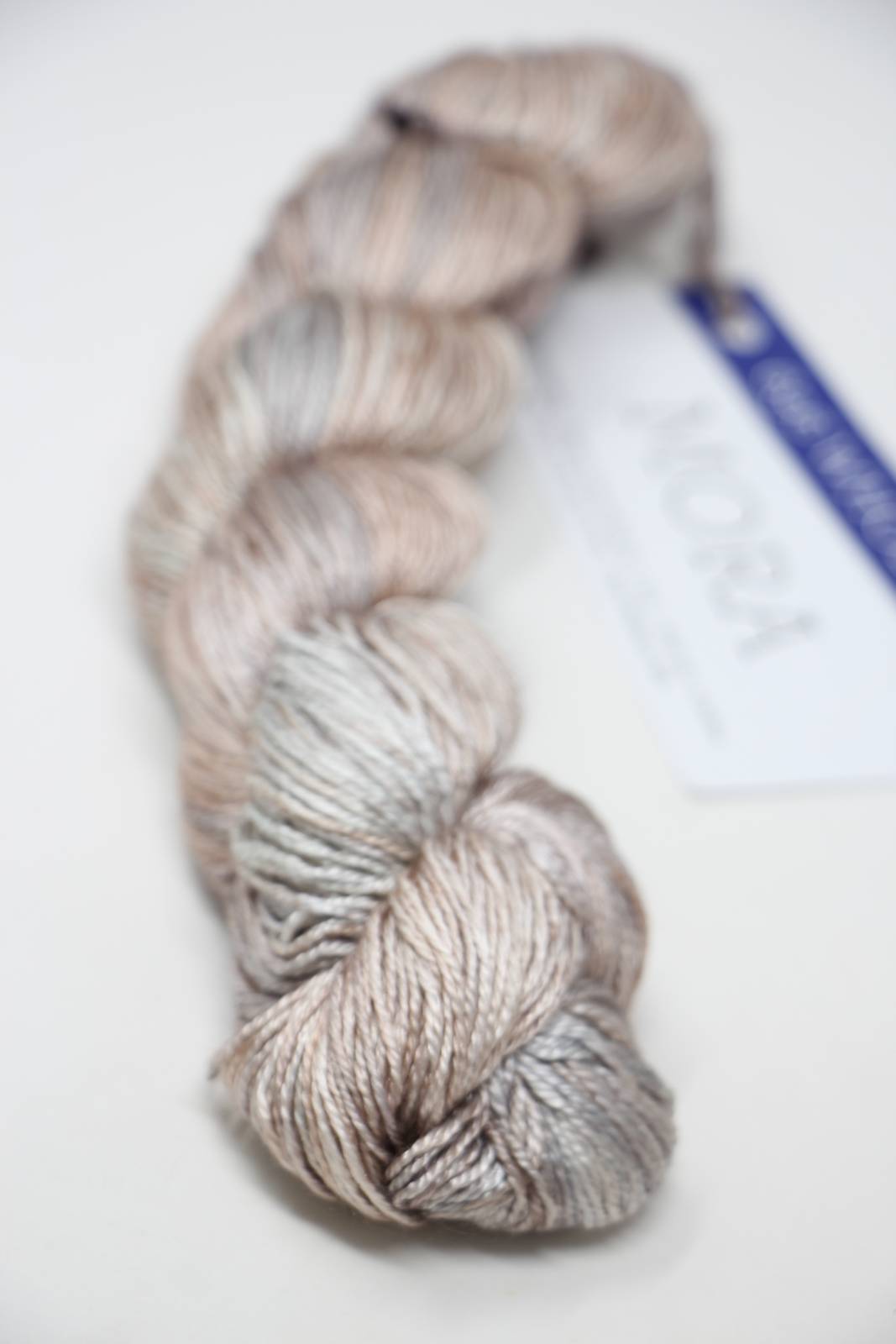 Mora Silk Fingering