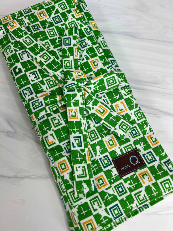 Della Q - Tri Fold Circular Needle Case (1145)