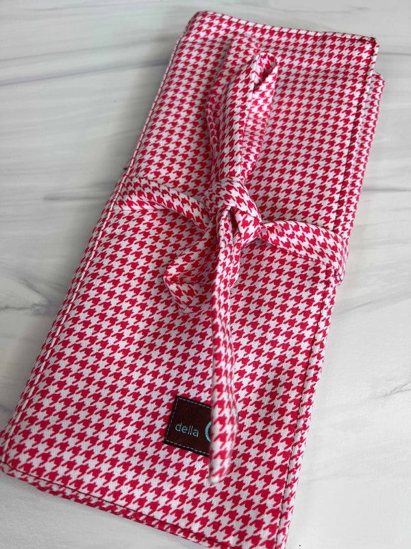 Della Q - Tri Fold Circular Needle Case (1145)