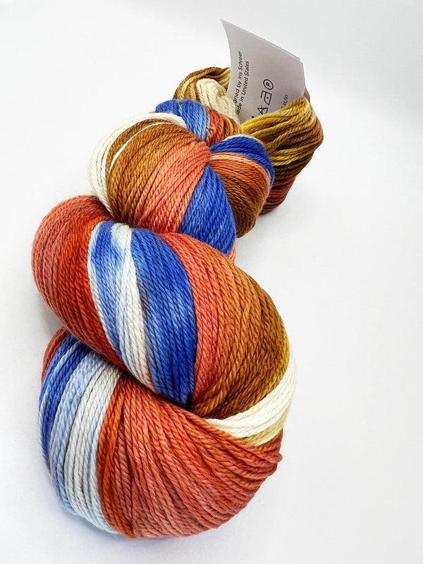 Artyarns - Inspiration Club - The Wave (March 2022) - fabyarns