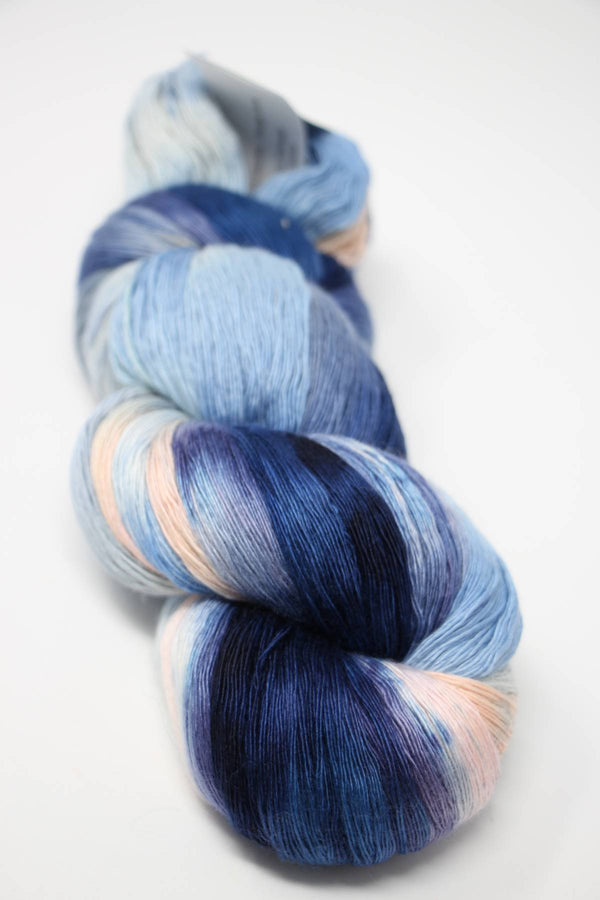 Artyarns - Inspiration Club - September 2022 - Tibetan Sunset