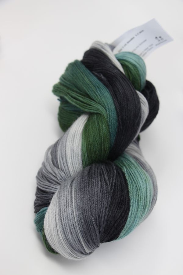 Artyarns Kit for the September 2020 Straight on the Bias KAL