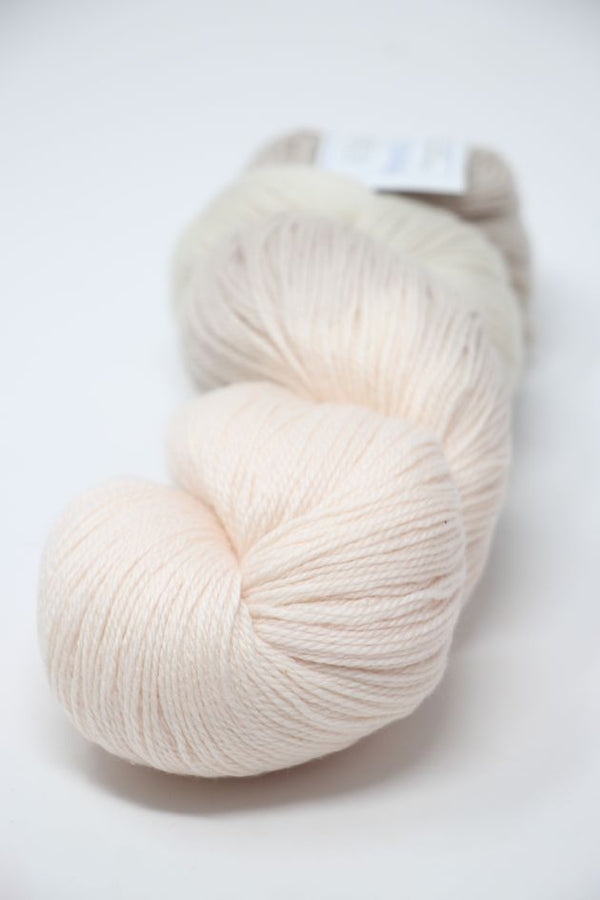 Artyarns Merino Cloud Yarn (100, 200, 300, 600 Series, S Series, NYNY)