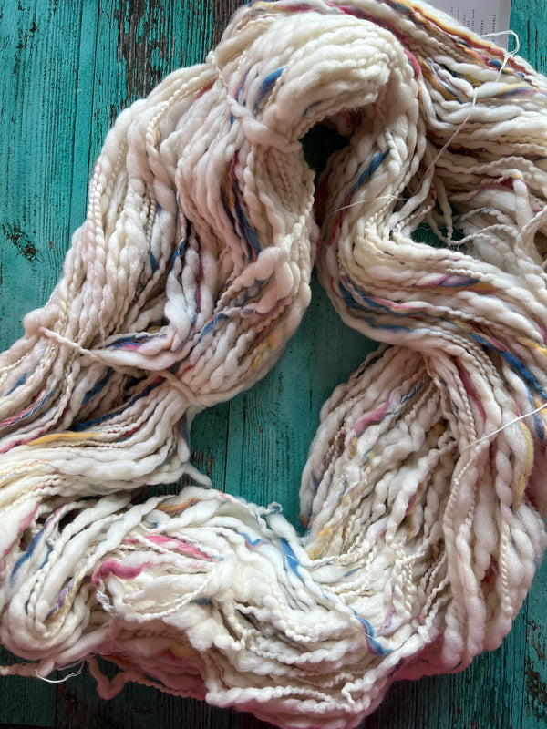Kinua Yarns - The Flamé Handspun BIG - Organic Wool