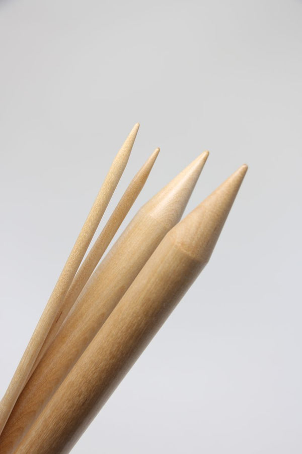 Brittany Knitting Needles - 10" Single Point (Pair)