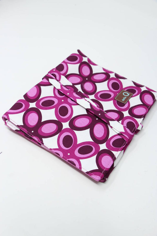 Della Q - Crochet Roll Case (168)