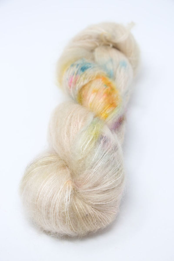 Hedgehog Fibres - Kidsilk lace