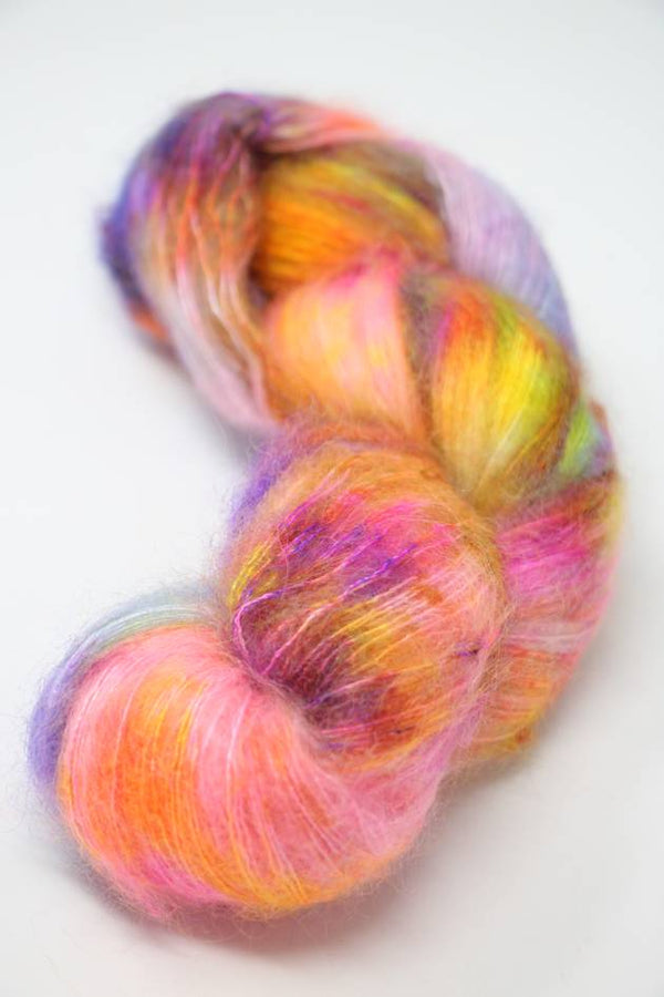 Hedgehog Fibres - Kidsilk lace