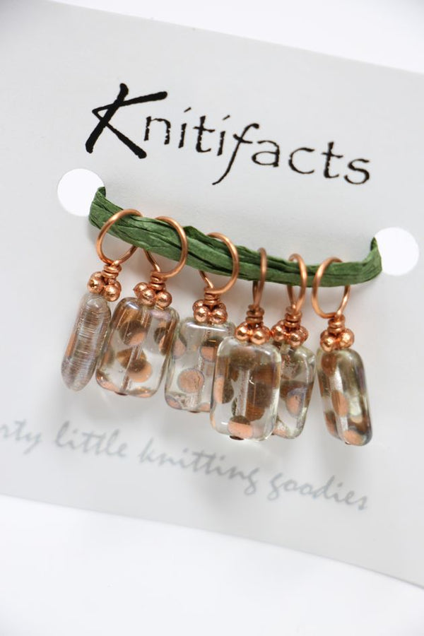 Knitifacts Stitch Markers- Med (to Size US9/5.50mm)