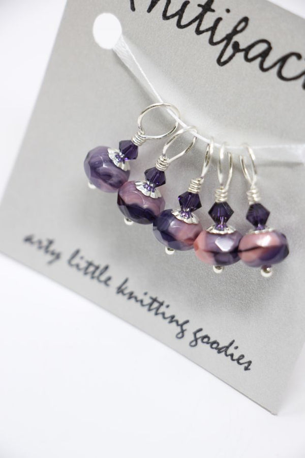Knitifacts Stitch Markers- Med (to Size US9/5.50mm)