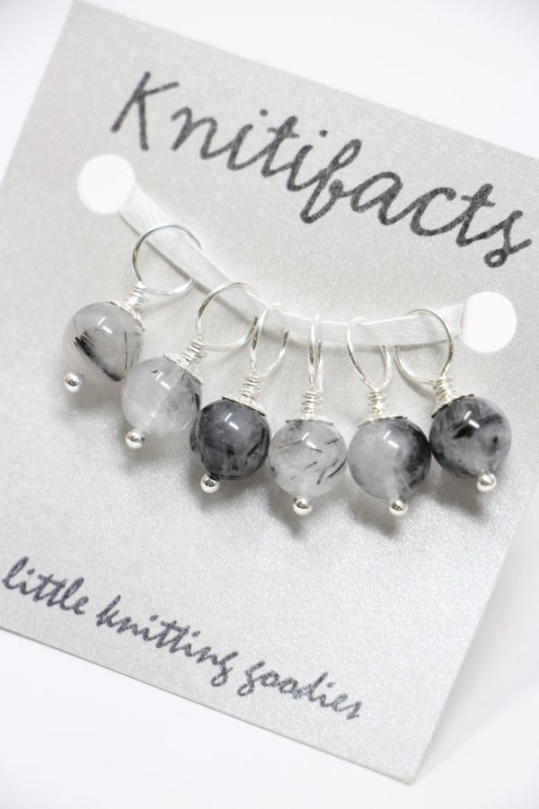 Knitifacts Stitch Markers- Med (to Size US9/5.50mm)