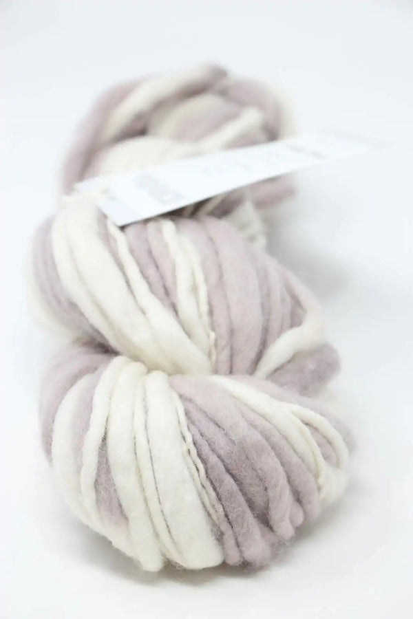 Kinua Yarns - The Slub Handspun - Organic Wool