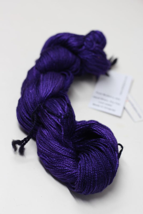 Mora Silk Fingering
