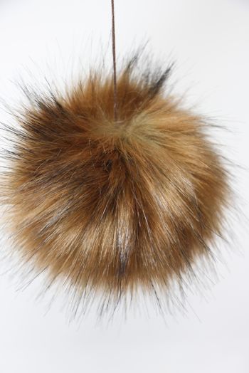 Faux Fur Pom Poms (Snap Or Tie)
