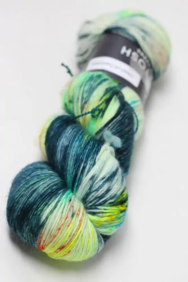 Tosh Merino Light - Multicolor and speckled yarns