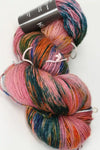 Tosh Merino Light - Multicolor and speckled yarns