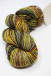 Urth Yarns - Uneek Fingering Yarn