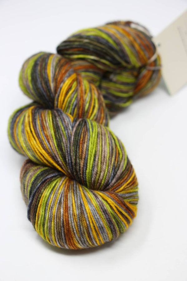 Urth Yarns - Uneek Fingering Yarn