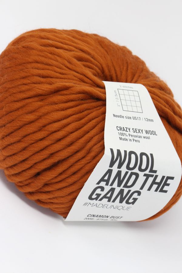 Wool & The Gang - Kit - Jolly Pocket Scarf
