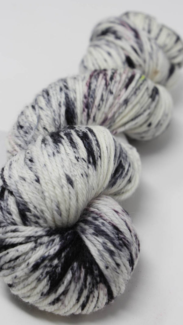 Yarn Snob - Worsted Weight Handpaint Merino Wool Yarn