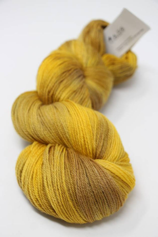 Artyarns Merino Cloud Yarn in H Series, showcasing soft, thick, and cozy merino wool yarn with a natural fiber texture.