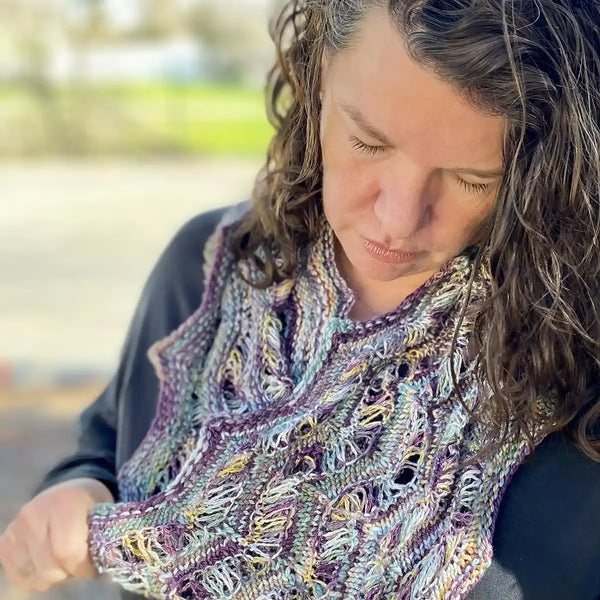 Artyarns | Inspiration Club March 2023 | Sierra Bloom Caples Creek Cowl Kit