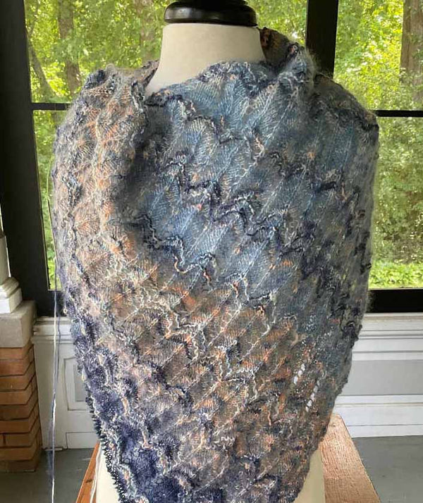 Artyarns - Inspiration Club - September 2022 - Tibetan Sunset