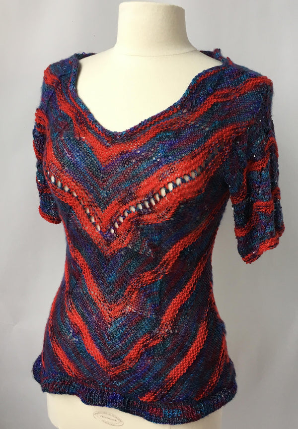 ARTYARNSKit - Curved Triangle Top - fabyarns
