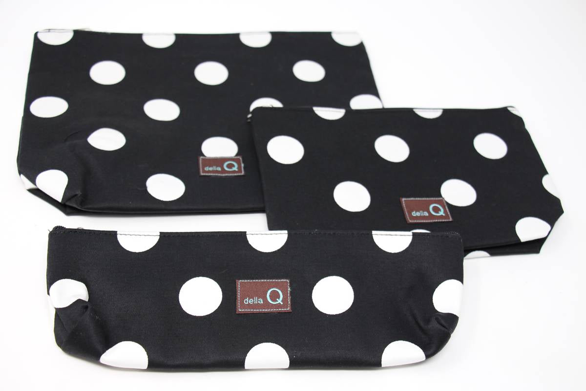 Della Q | Zip Pouches