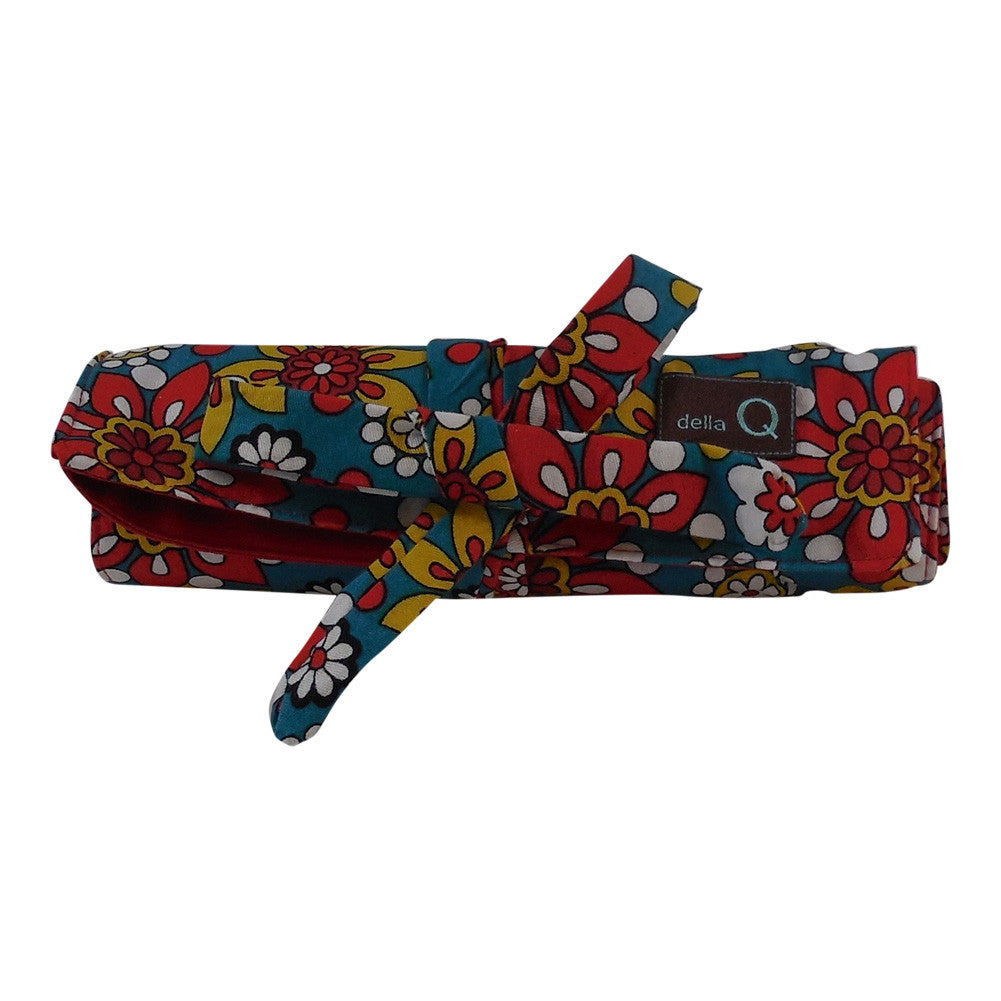 Della Q | Crochet Roll Case (168)