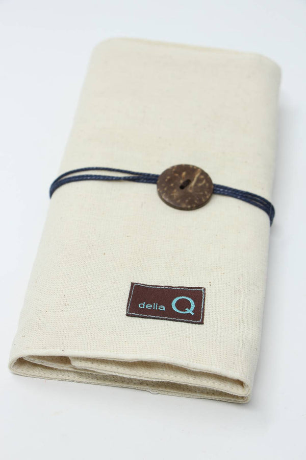 Della Q natural wood interchangeable needle case with 180/185 slots for knitting needles, stylish and compact for storage.