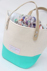Vickie Howell For Della Q Tote + Zip Pouch