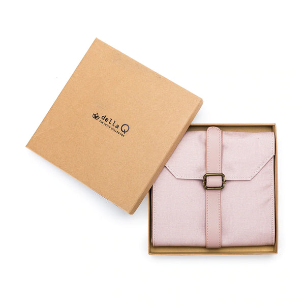 Della Q | Makers Collection | Canvas Needle Case