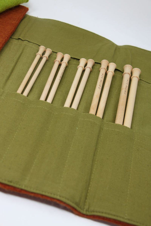 FIbres of Life - Single Point Needle Case