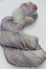Jade Sapphire Sylph Linen and Cashmere Yarn in Pudding and Pie color, showcasing soft, luxurious cashmere and linen fibers.