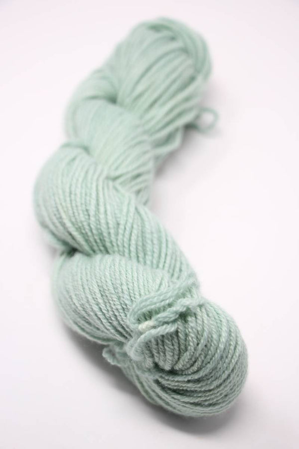 Jade Sapphire Zageo 6 Ply Cashmere yarn in verdigris green, showing soft, luxurious cashmere strands.
