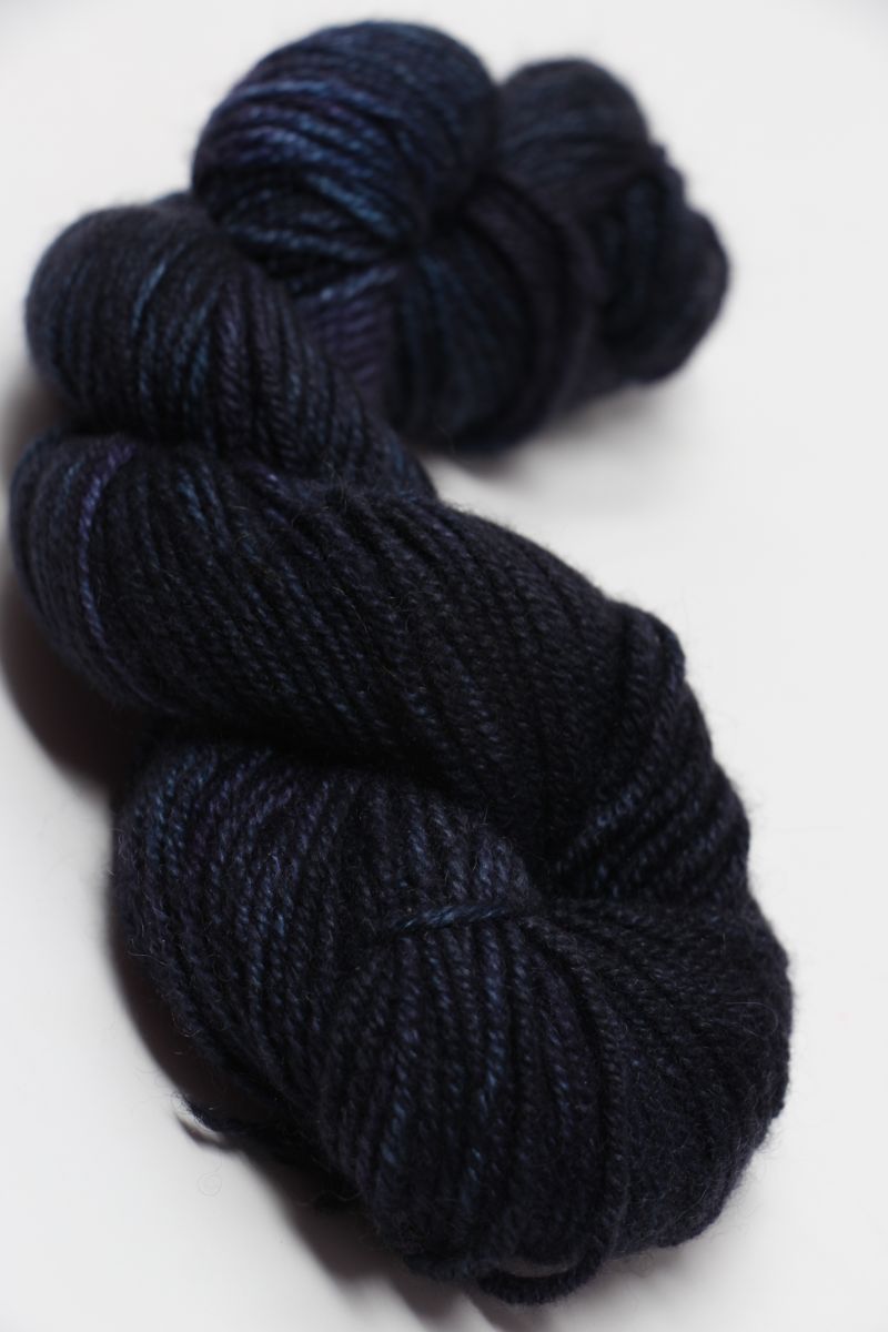 Jade Sapphire Zageo 6 Ply Cashmere Yarn in soft, luxurious natural fiber, perfect for high-quality knitting projects.