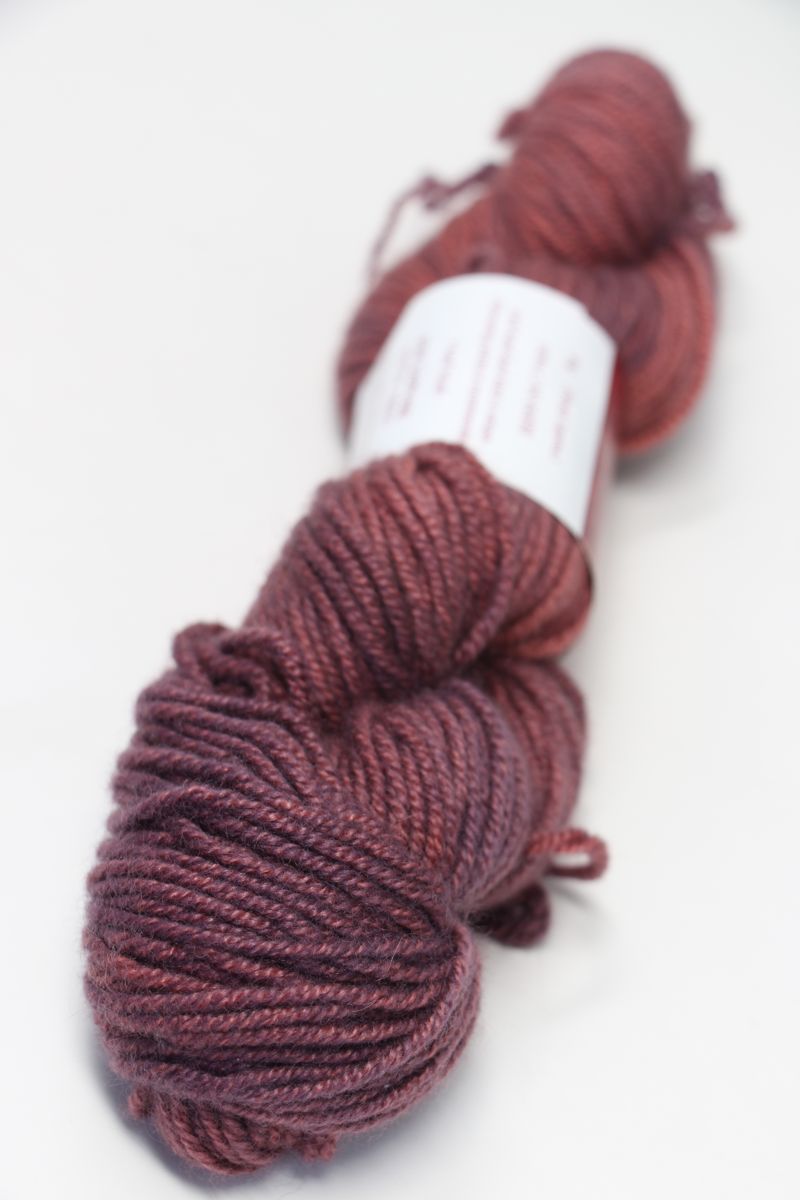 Jade Sapphire Zageo 6 Ply Cashmere yarn in Mulberry color, soft and luxurious cashmere fiber for knitting or crafting.